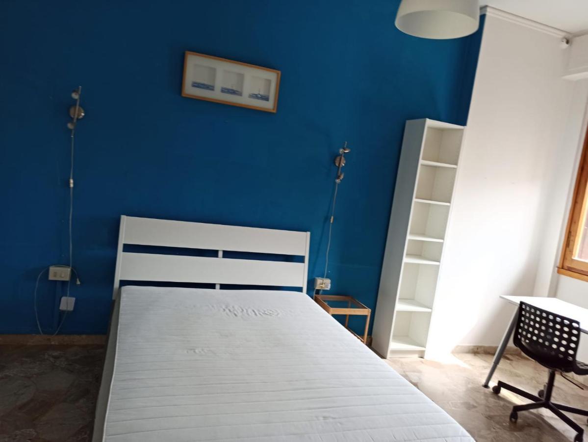 Apartamento Casa Vacanze Giulia A Careggi Wi-fi Florencia